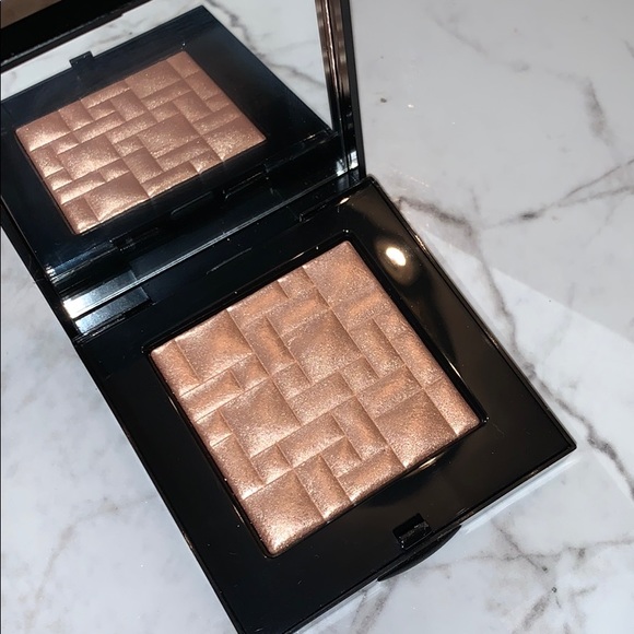 NWOB Bobbi Brown Afternoon Glow Highlighting Powder - Picture 2 of 12